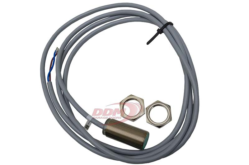 LS4 Proximity Switch - DC 18mm Dia. x 40 mm Long - 625-043