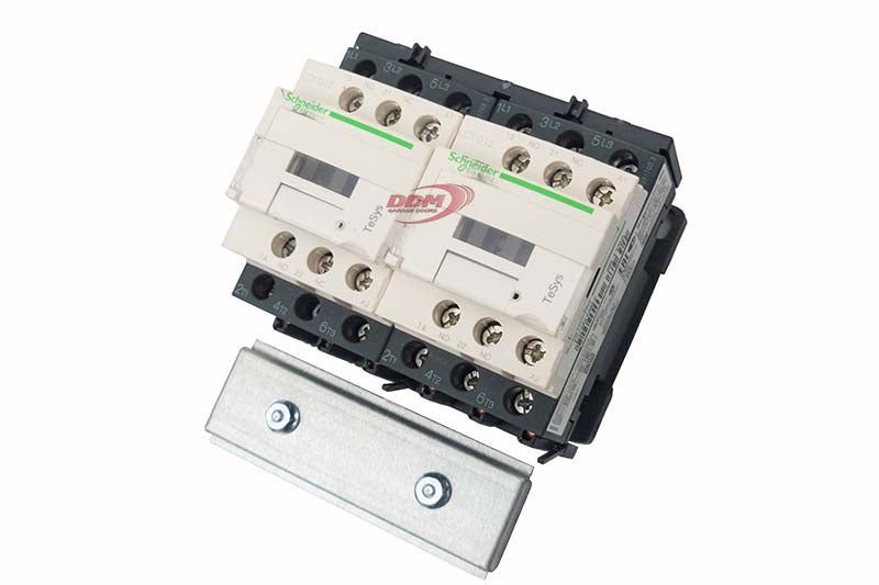 Powermaster Reversing Contactor Relay 24 VAC Coils 12 A, 115 V
